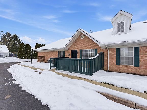 3rd image of 1001 Kingsbury Ct