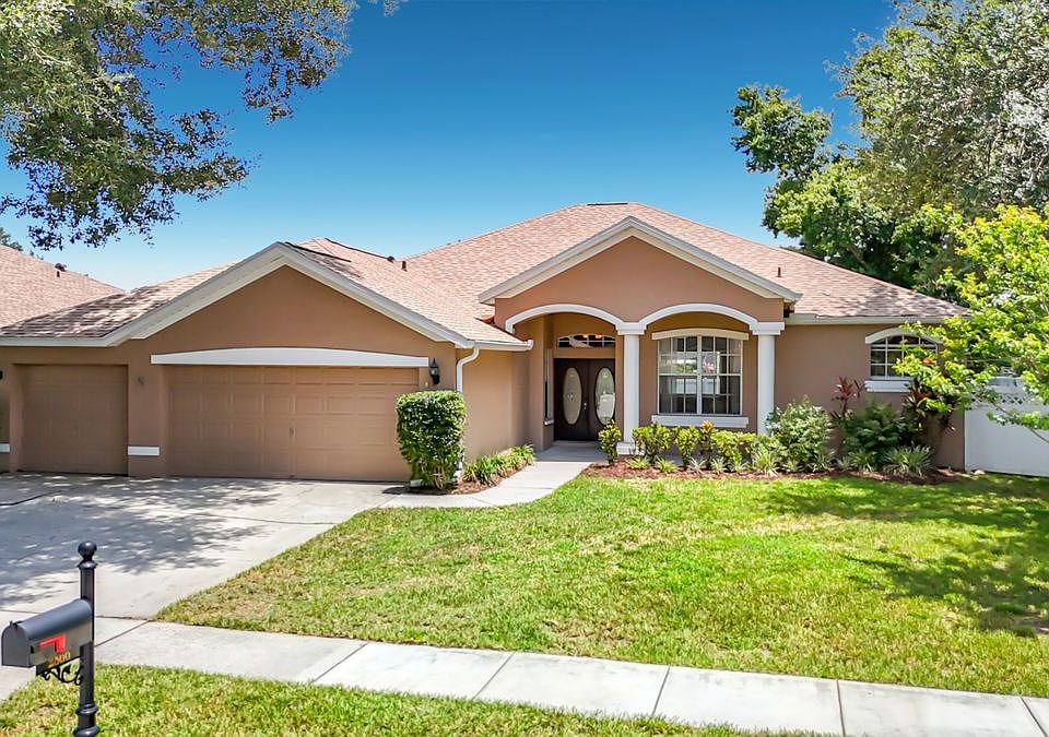 1st image of 2866 Duncan Tree Cir