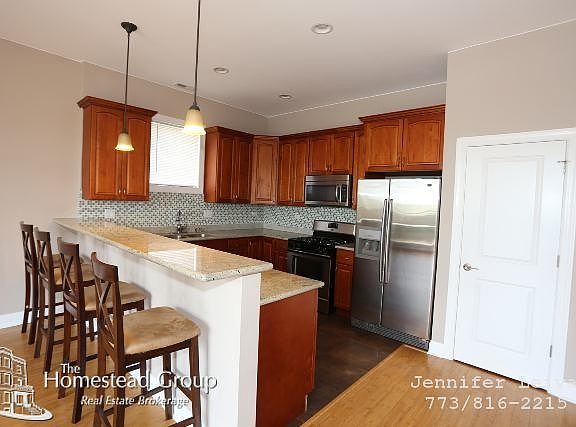 2nd image of 4006 N Kilbourn Ave APT 3B