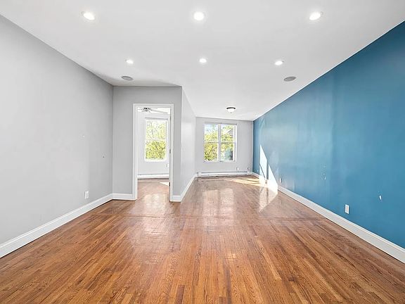 4th image of 8415 7th Ave #2
