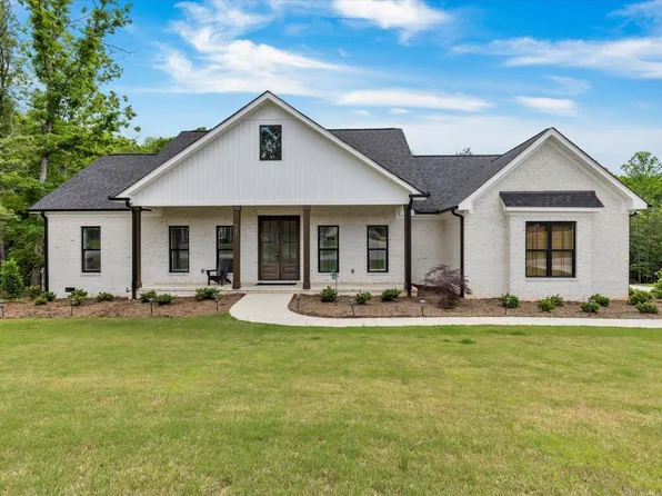 747 Cornwallis Rd, Spartanburg, SC 29306