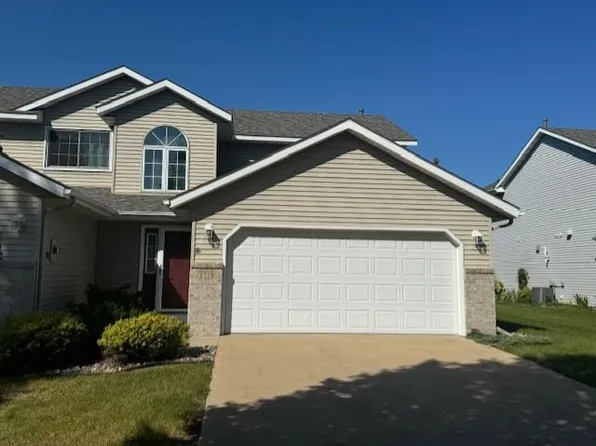 2515 Viola Heights Dr NE, Rochester, MN 55906