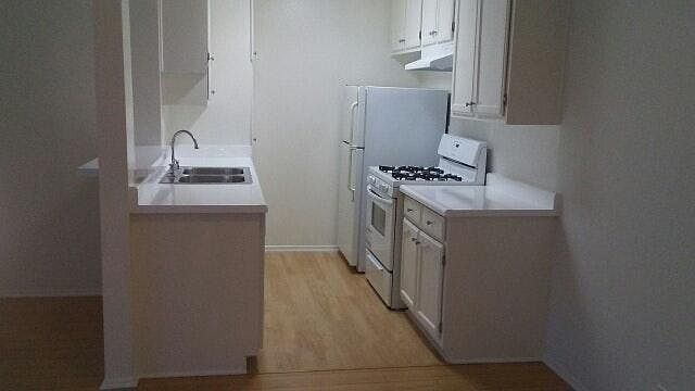 2nd image of 141 S Berendo St APT 208