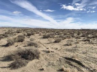5840 Lemon St, Silver Springs, NV 89429