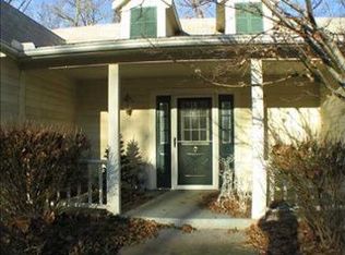 15 Carroll Dr, Bella Vista, AR 72714
