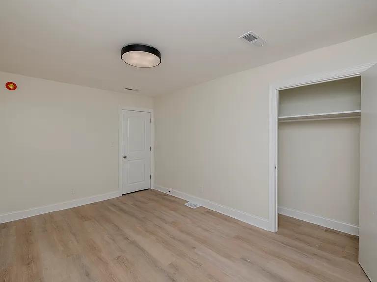 432 Merino St — Photo 25
