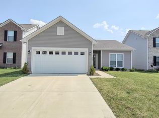963 Knox Dr, Franklin, IN 46131
