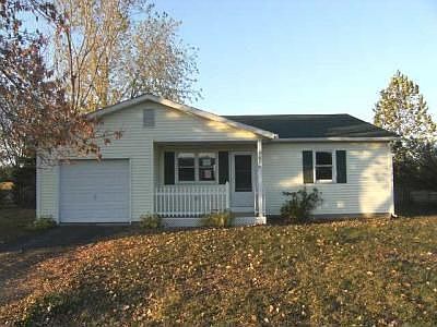 1st image of 884 Kirkwood Dr