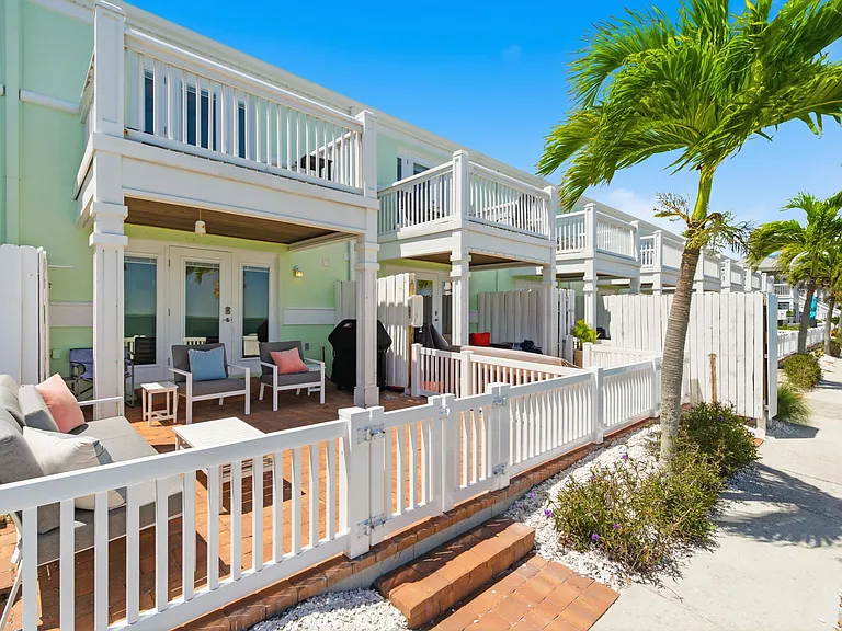 4778 Coquina Key Dr SE — Photo 41
