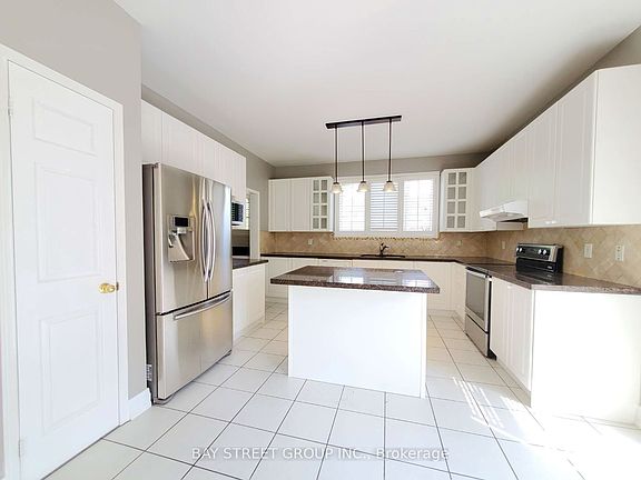 4th image of 89 Skywood Dr