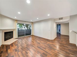 7640 Oso Ave APT 213, Winnetka, CA 91306