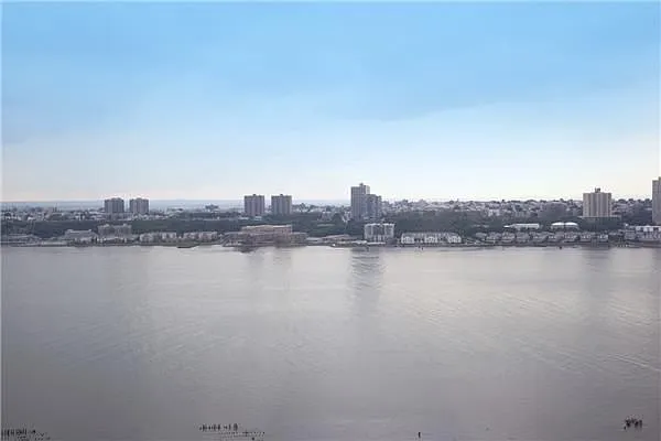 Sold by Nest Seekers International | media 6
