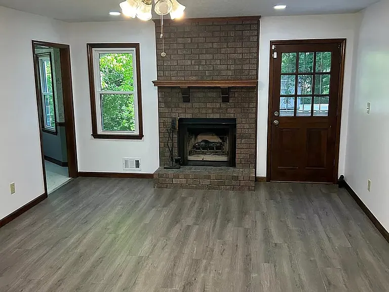 Main Living rear
