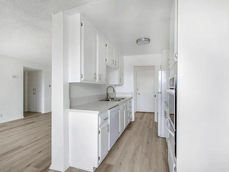 2 Bed + 2 Bath