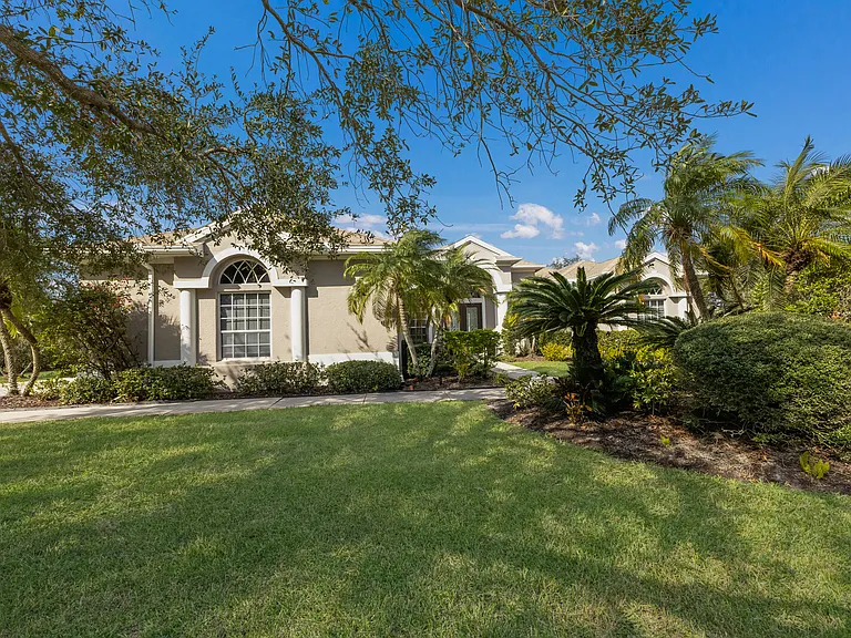 9405 Boxthorn Pl — Photo 42