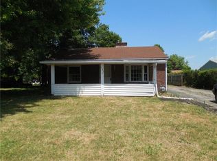 131 Baker Rd, Monaca, PA 15061