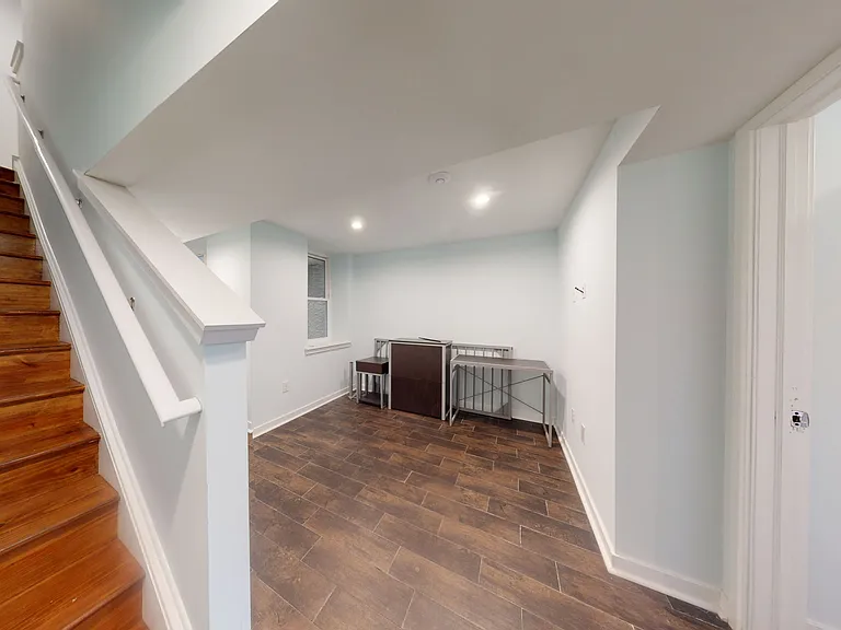 1517 Seybert St #1 — Photo 12