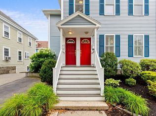 46 Yale Ave #A, Wakefield, MA 01880