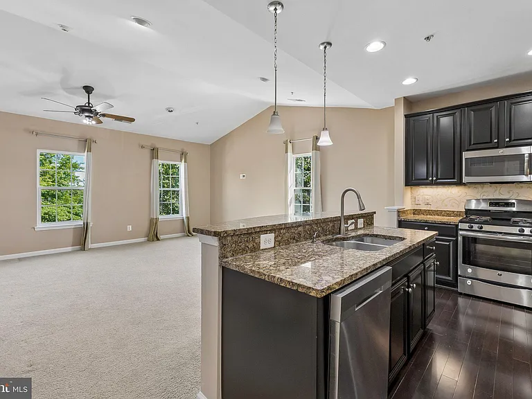 14688 Links Pond Cir — Photo 13