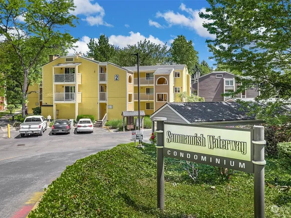 7386 W Lake Sammamish Parkway NE, Redmond, WA 98052