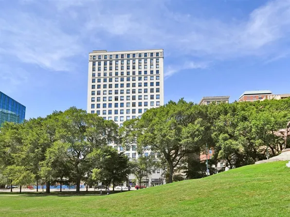 910 S Michigan Ave APT 614, Chicago, IL 60605