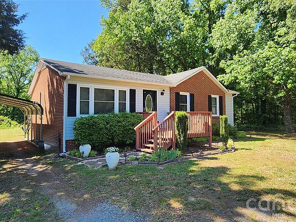 5th image of 3675 Howell Rd