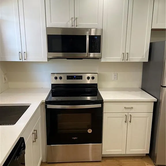 180 Turtle Lake Ct #102 — Photo 5