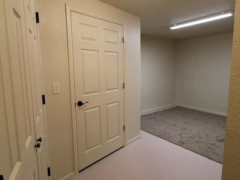 Utility Room downstairs