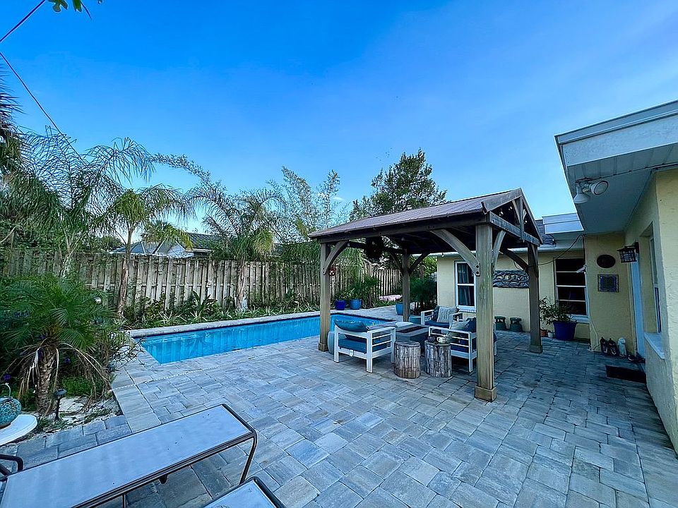 2nd image of 145 Southwind Cir