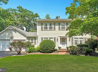 33 Fieldston Rd, Princeton, NJ 08540