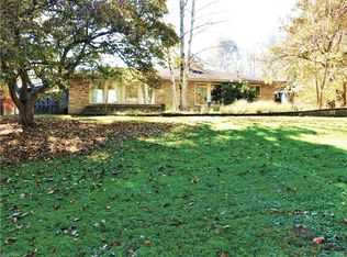 2034 Stine Rd, Peninsula, OH 44264