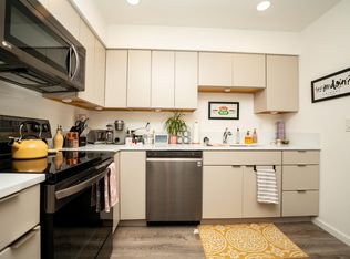 531 Sunset Ave APT 2, Manhattan, KS 66502