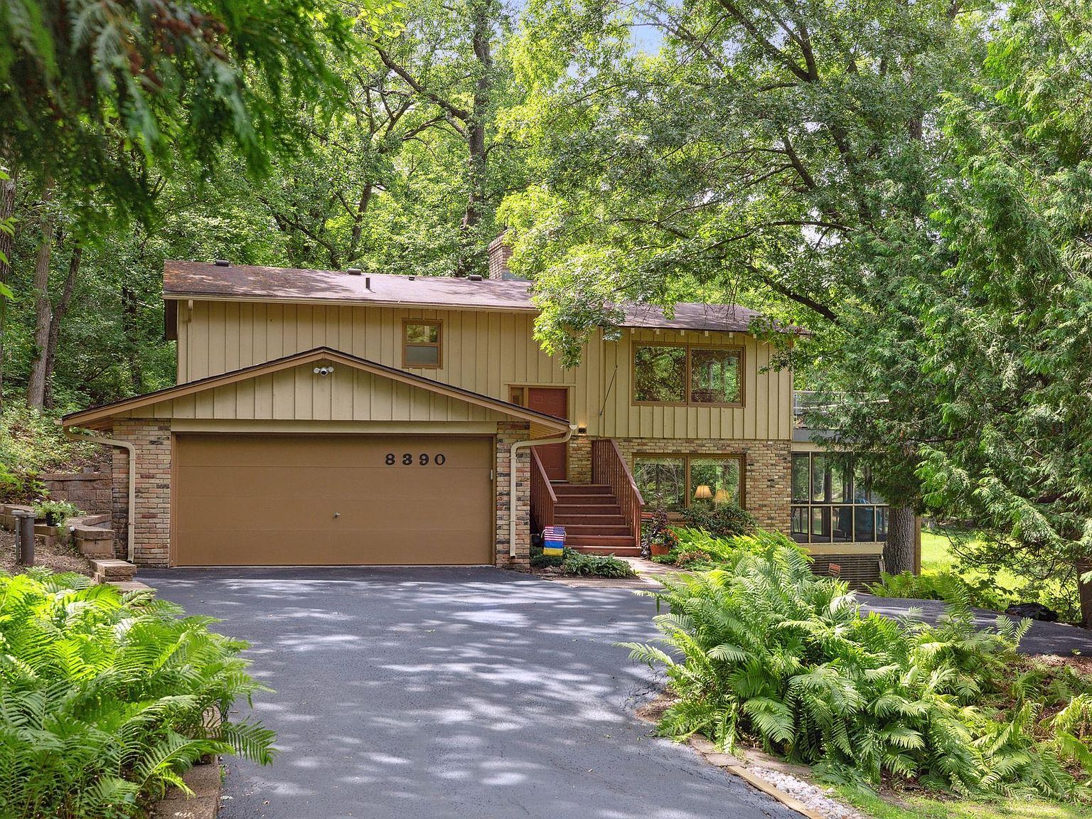 8390 Deer Pond Trl N, Lake Elmo, MN 55042 Zillow