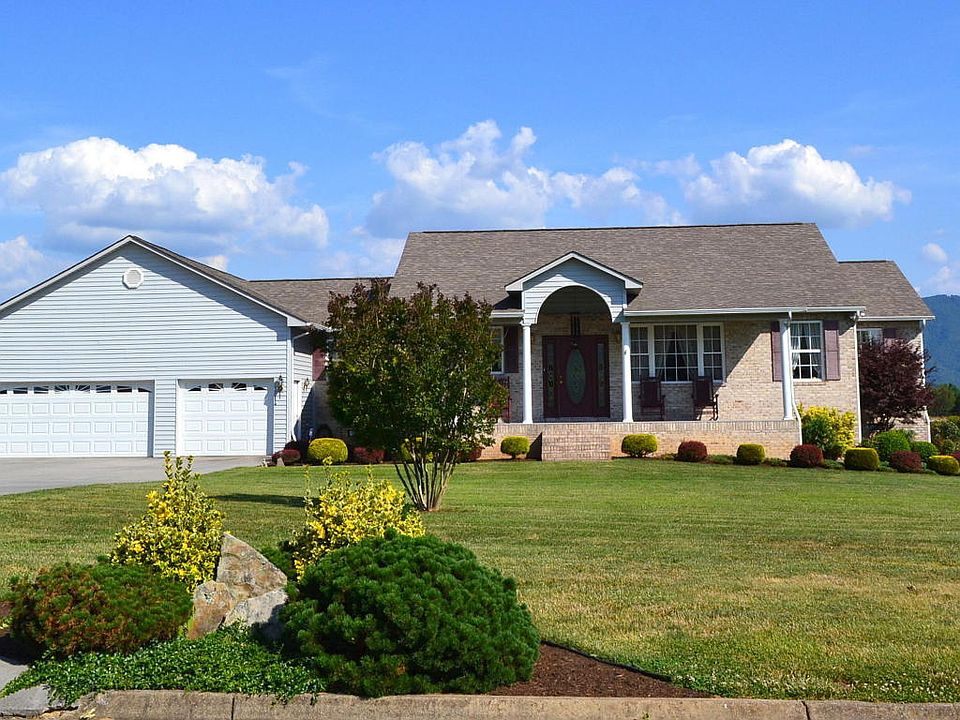 1st image of 1555 Brahman Ln