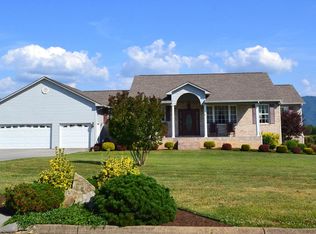 1555 Brahman Ln, Seymour, TN 37865