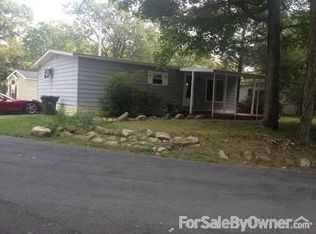153 Mine Rd TRLR 58, Highland Falls, NY