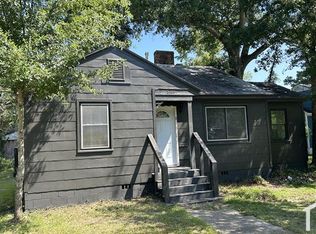 2066 W Victory Dr, Mobile, AL 36606