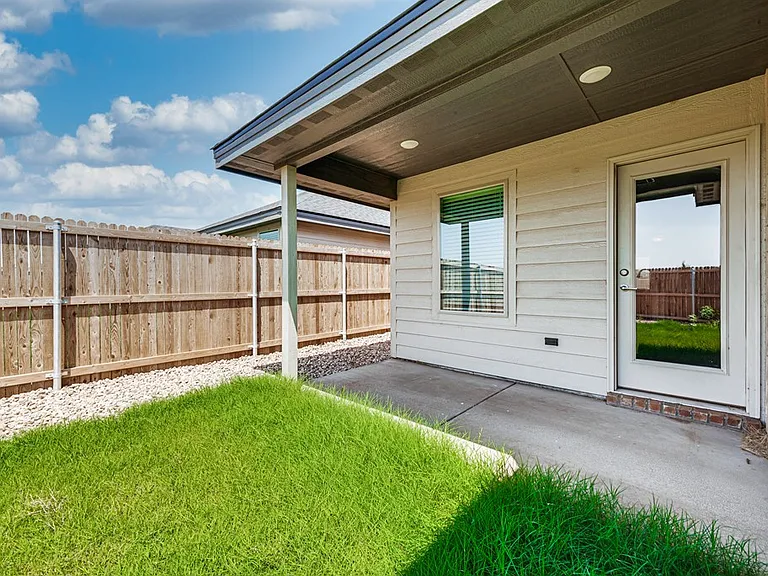 8208 E County Road 111 — Photo 21