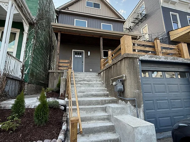 Front of house with little garden