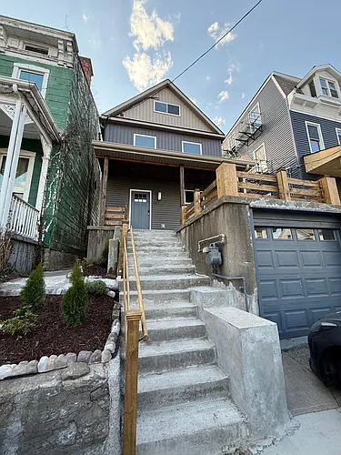 2313 Kenton St #2 Photo 1