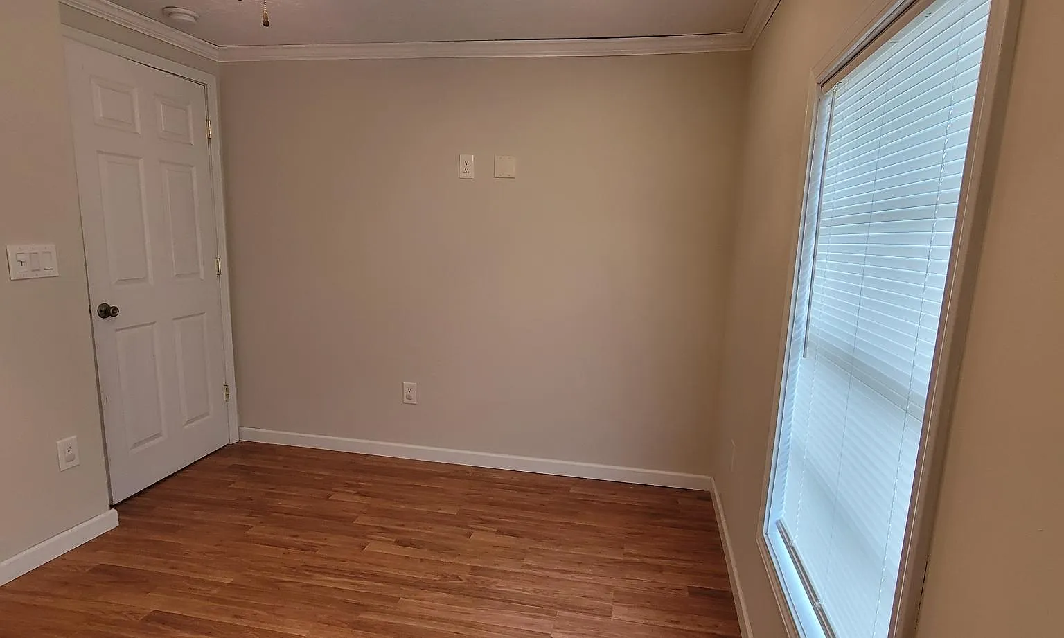 2 bed, 1100 sqft, $1,500 — Photo 2