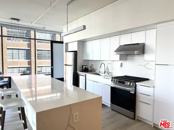 1100 S Hope St APT 516, Los Angeles, CA 90015