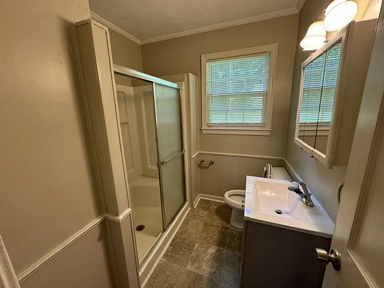 245 Beechwood Cir — Photo 9