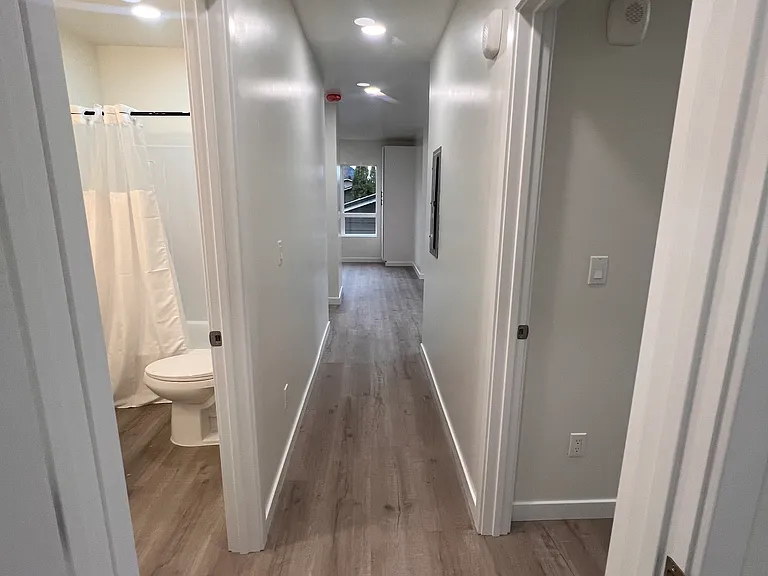 411 N 21st St #303 — Photo 9