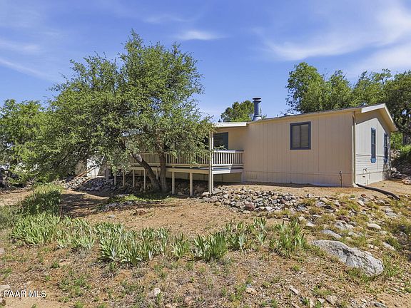 2nd image of 856 Wildflower Dr
