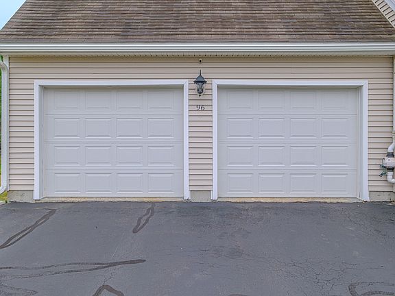 4th image of 96 Merganser Street