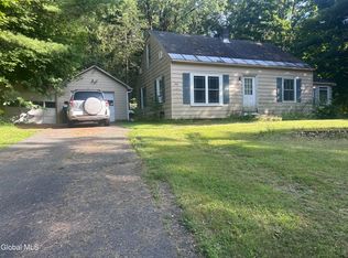 284 Snyders Corners Road, Poestenkill, NY 12198