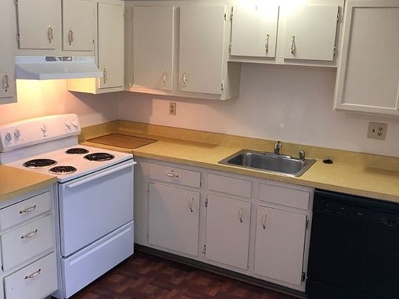 3rd image of 4471 Carthage Dr APT 8