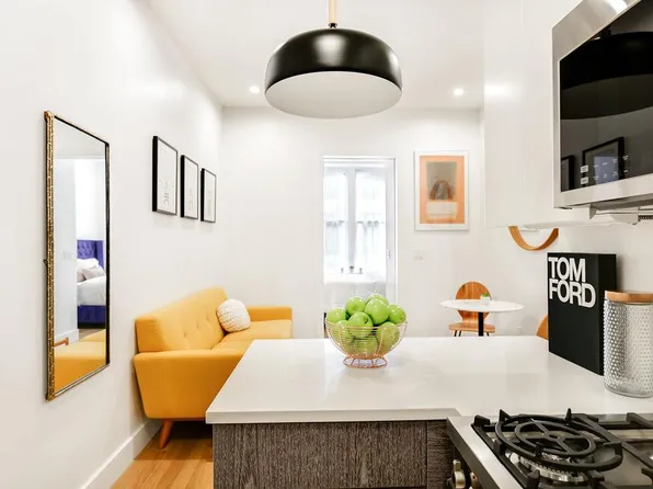 223 West 10th Street image 1 of 13