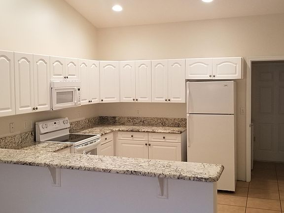 2nd image of 2217 SE Tile Ter